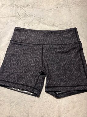 IAB Women’s Mid-Waist Gray Active Shorts
